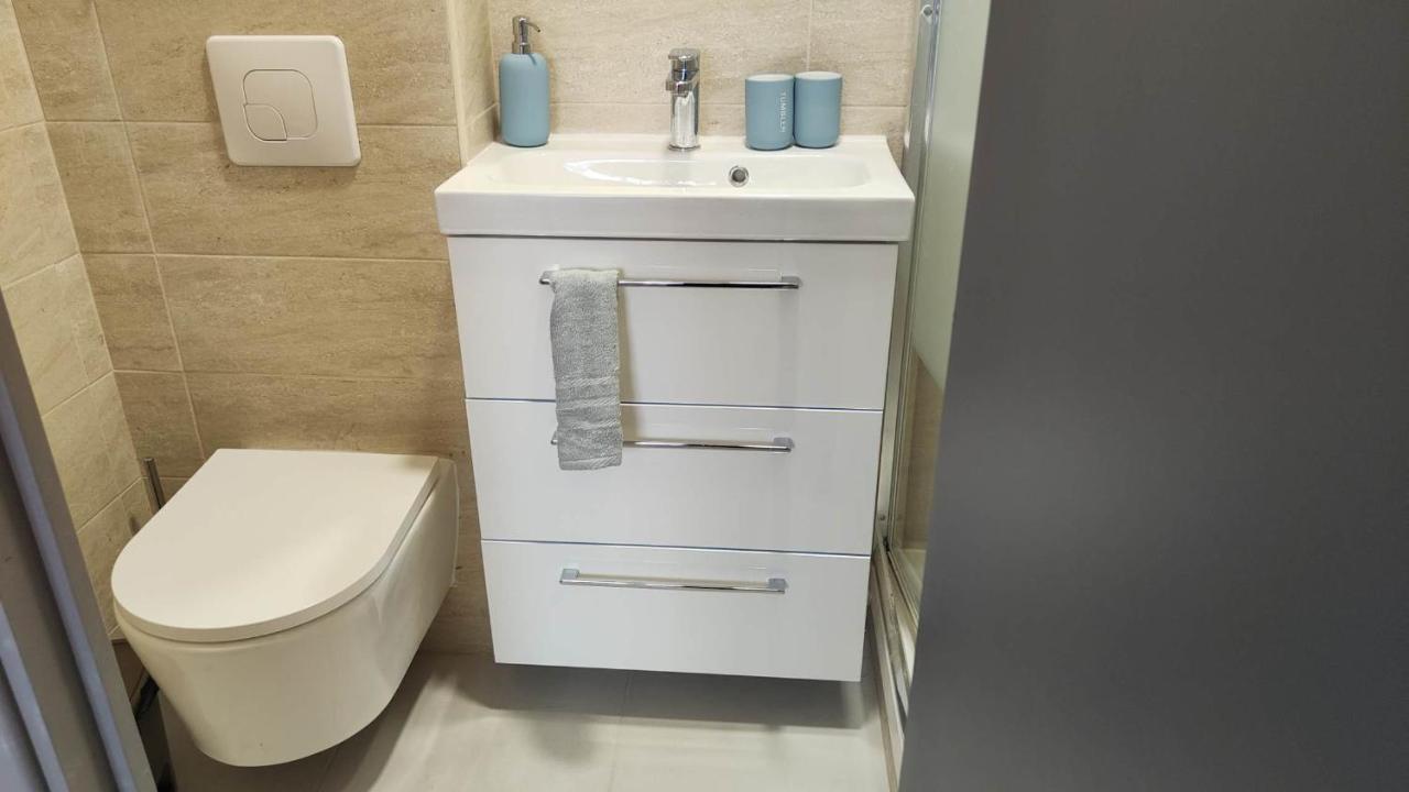 בונדי Chambre Pour 2 Personnes Avec Lit Separe Dans La Banlieue Parisienne מראה חיצוני תמונה